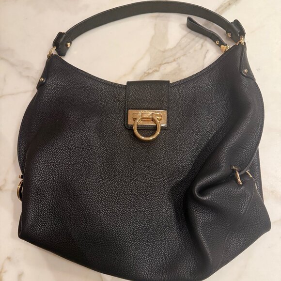 Ferragamo Leather Gancio Should Bag - Picture 1 of 6
